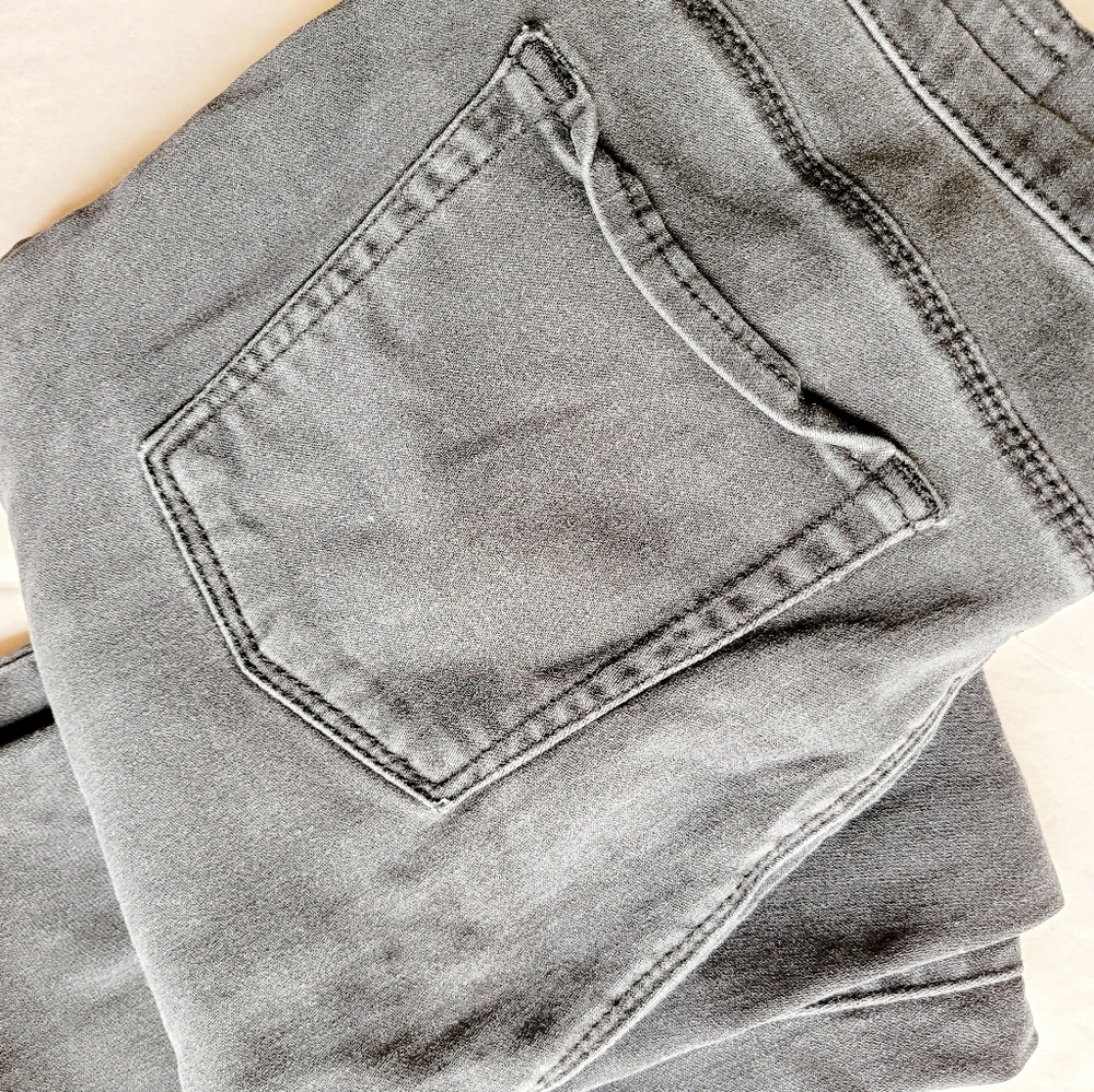 Pac Sun Soft Black Distressed Jeggings
